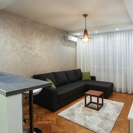 Apartment Promenada Novi Sad Exterior photo